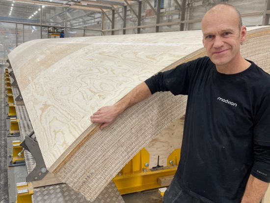 komponent till vindkraftstorn i trä