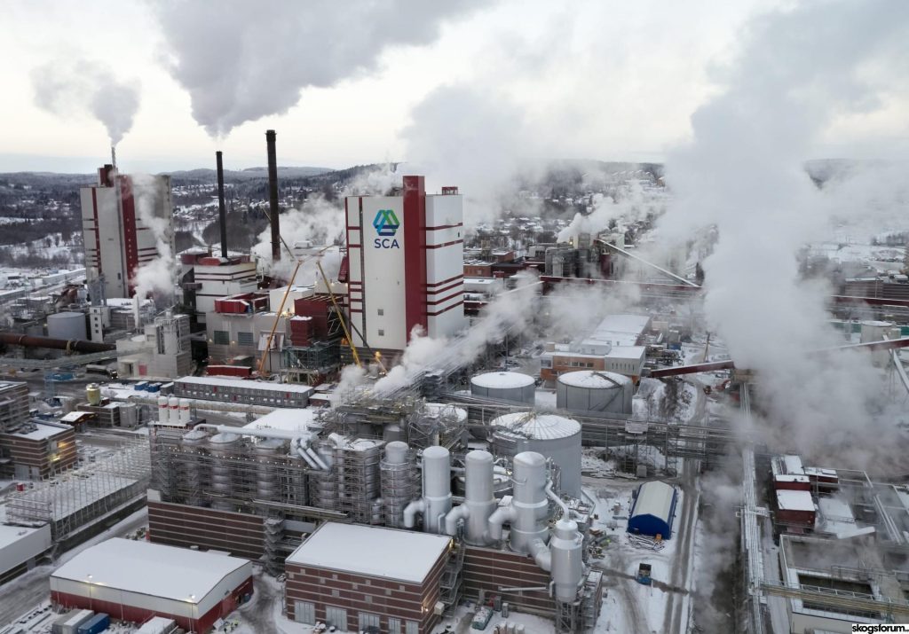 Umbärliga biodrivmedel 2048? 5 SCA Massabruk Östrand utanför Sundsvall. Enn potentiell tillverkare av flytande biodrivmedel från skogsråvara