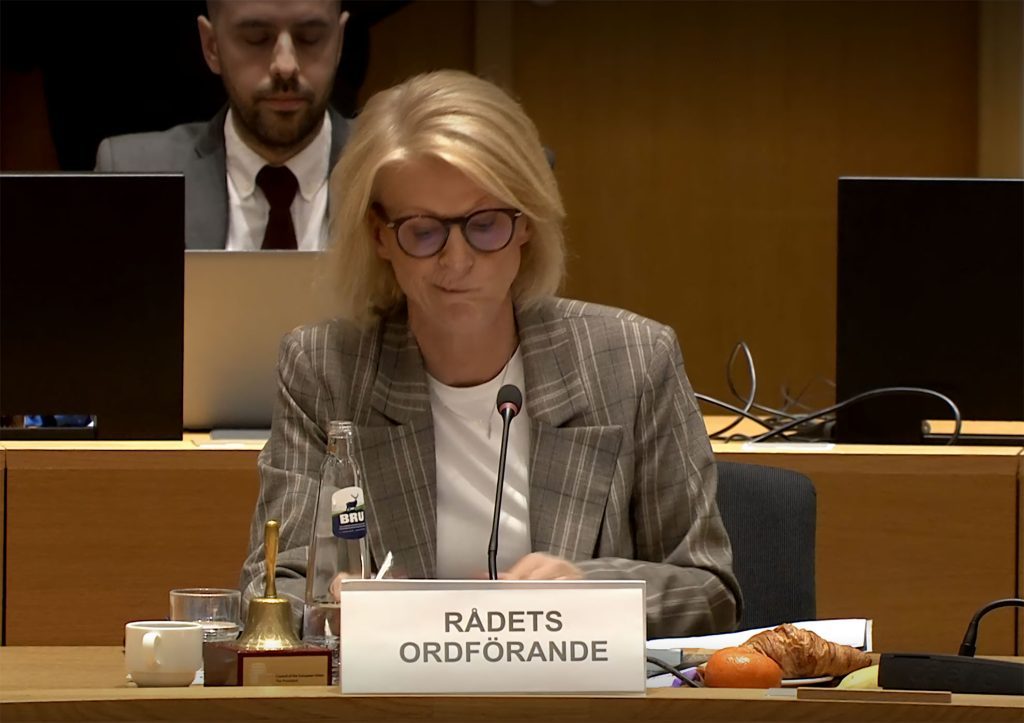 Avskogningsförordningen och toapapper 7 Elisabeth Svantesson i egenskap av EU-rådets ordförande under omröstningen den 16 maj 2023.